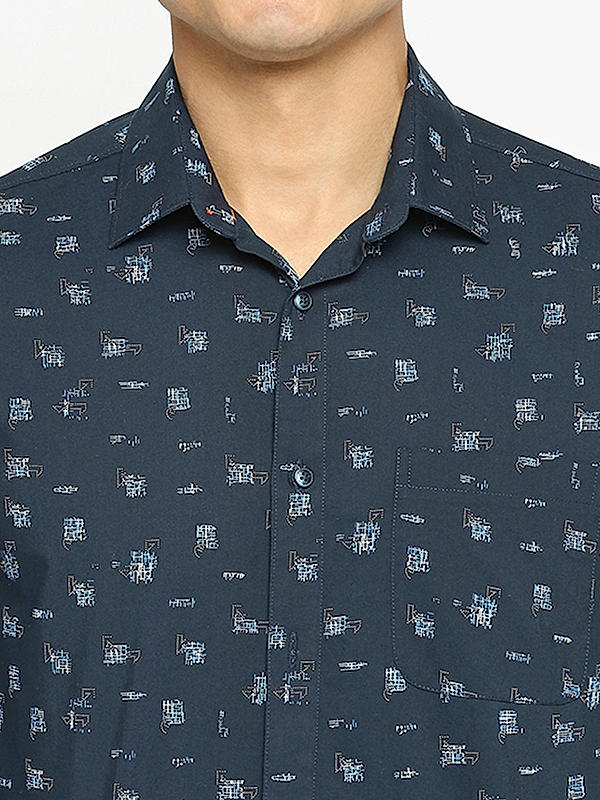 KILLER Men Navy Slim Fit Printed Shirts