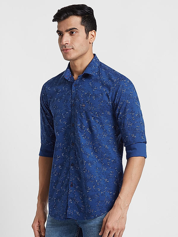 KILLER Men Blue Slim Fit Printed Shirts