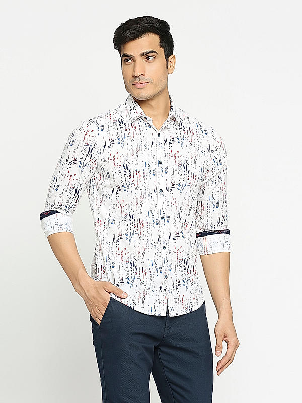 KILLER Men White Slim Fit Printed Shirts