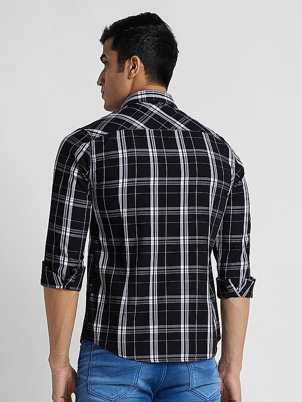 KILLER Men Black Slim Fit Checks Shirts