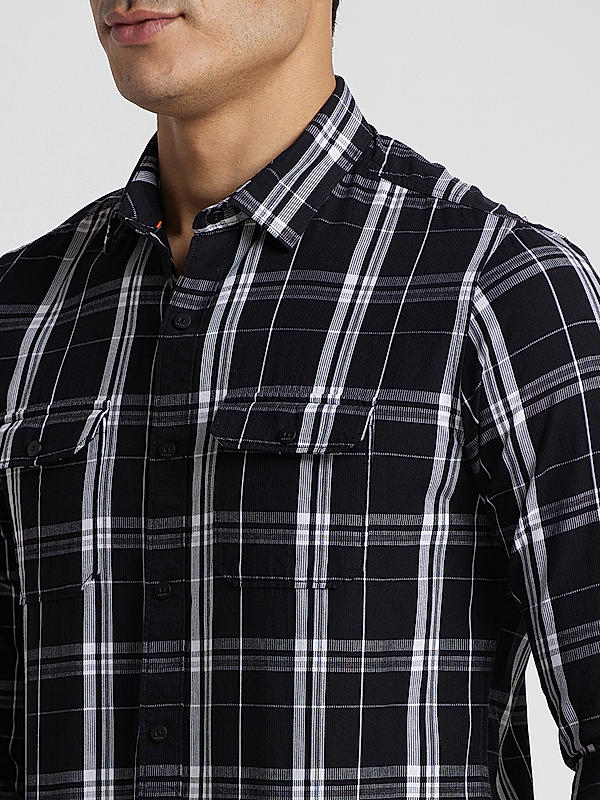 KILLER Men Black Slim Fit Checks Shirts