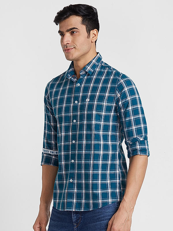 KILLER Men Teal Slim Fit Checks Shirts