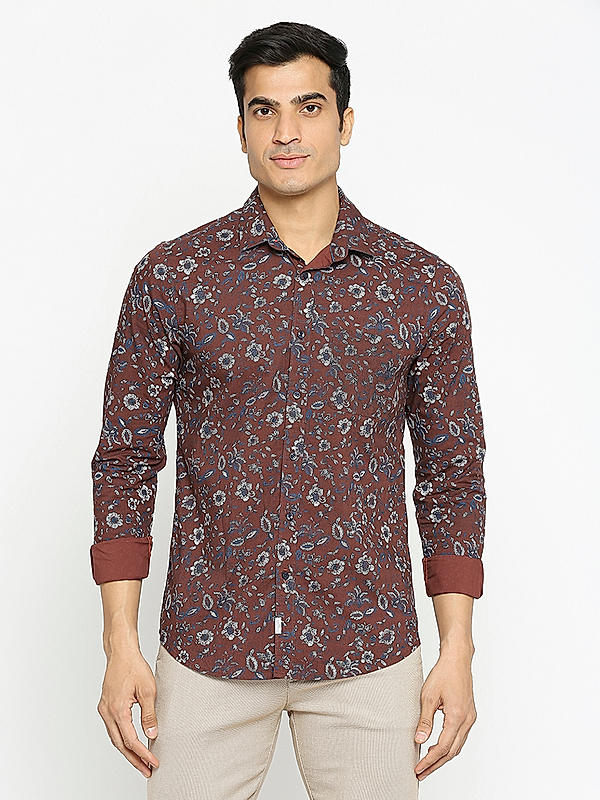 KILLER Men Brown Slim Fit Printed Shirts