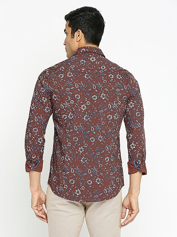 KILLER Men Brown Slim Fit Printed Shirts