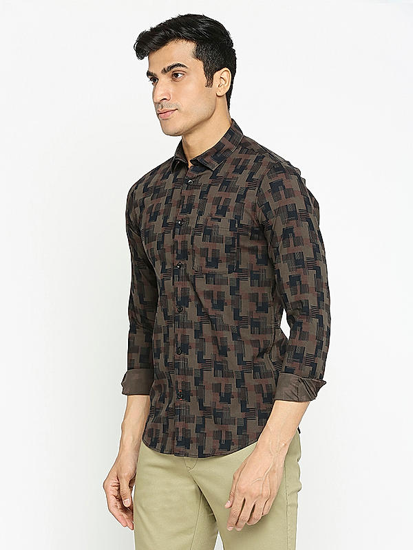 KILLER Men Olive Slim Fit Printed Shirts