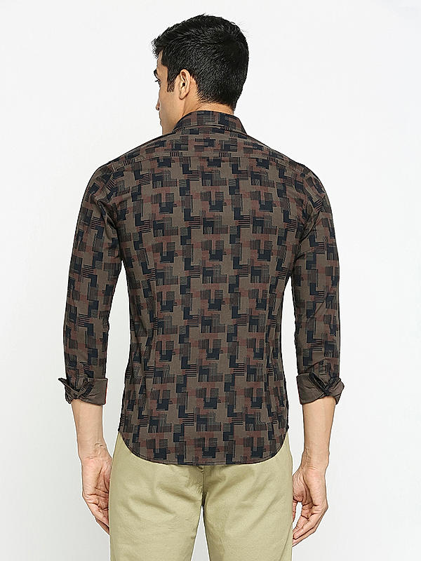 KILLER Men Olive Slim Fit Printed Shirts