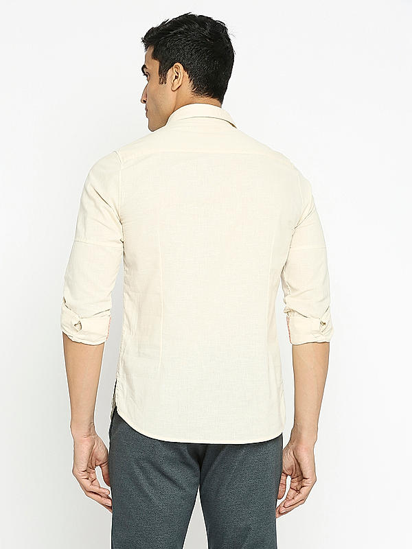 KILLER Men Beige Slim Fit Solid Shirts