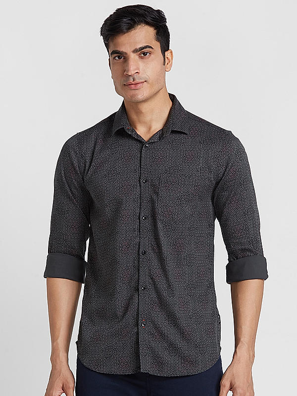 KILLER Men Olive Slim Fit Printed Shirts