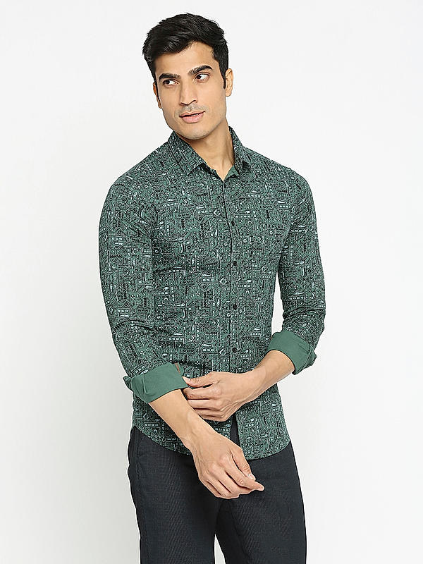 KILLER Men Green Slim Fit Printed Shirts