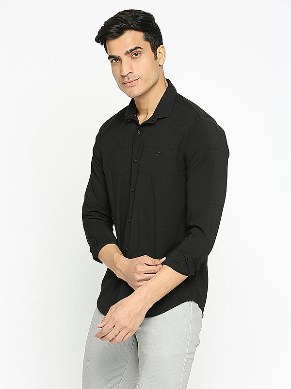 KILLER Men Black Slim Fit Checks Shirts