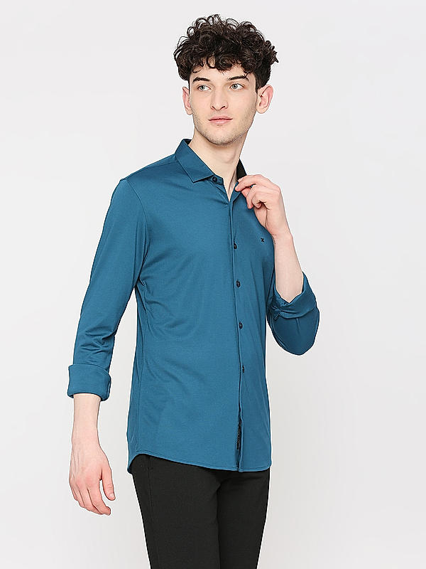 KILLER Men Teal Slim Fit Solid Shirts