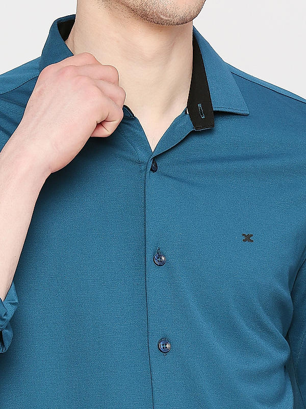 KILLER Men Teal Slim Fit Solid Shirts