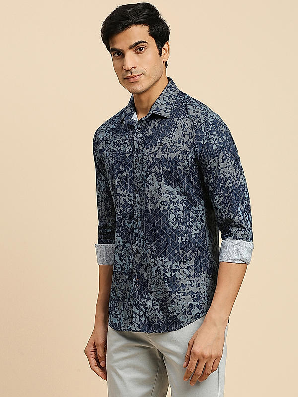 KILLER Men Navy Slim Fit Printed Shirts