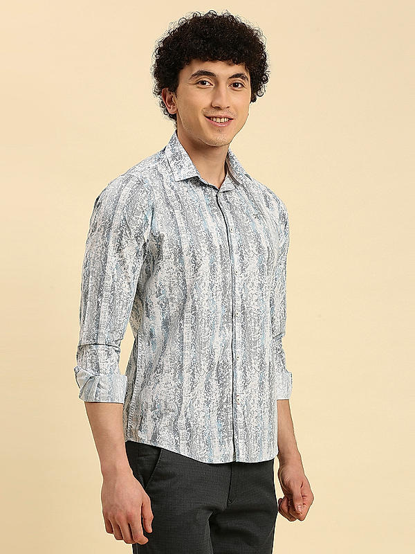 KILLER Men Light Blue Slim Fit Printed Shirts