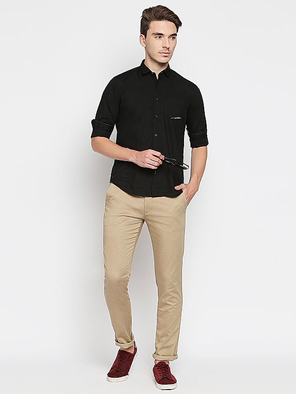 Killer Men Khaki Solid Slim Fit Trousers