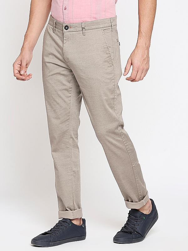 Killer Men Light Brown Solid Slim Fit Trousers