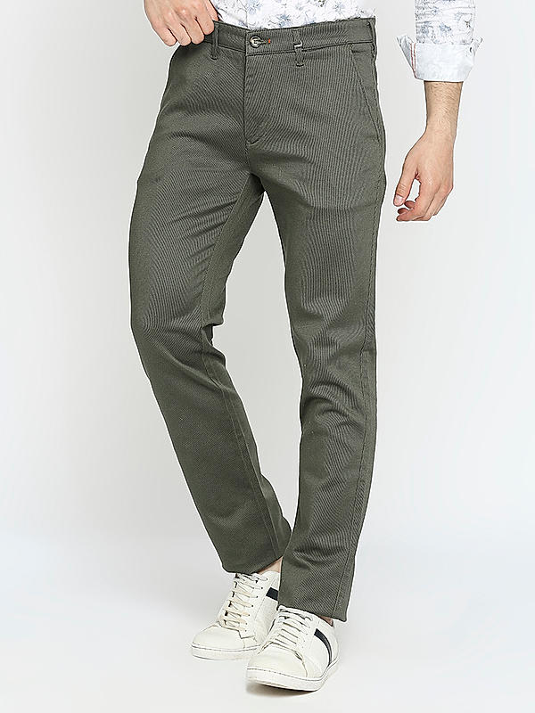 Killer Men Olive Solid Slim Fit Trousers