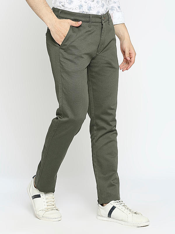 Killer Men Olive Solid Slim Fit Trousers