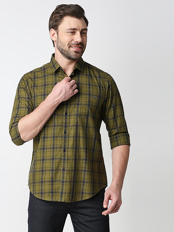 KILLER MEN'S OLIVE SLENDER FIT SHIRTS