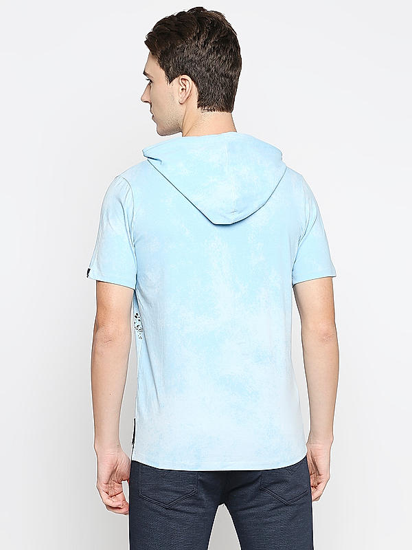 Killer Sky Blue Printed Slim Fit Hooded T-Shirts