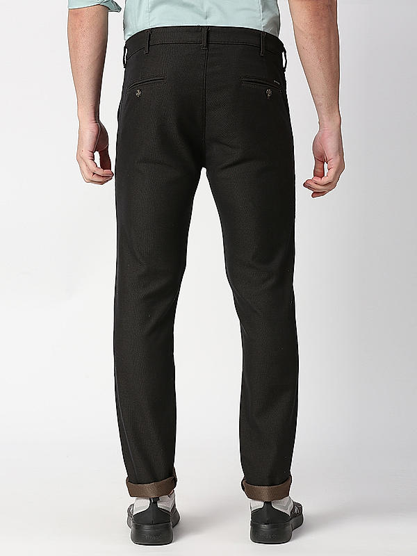 Men Slim Fit Coffee Solid Trousers