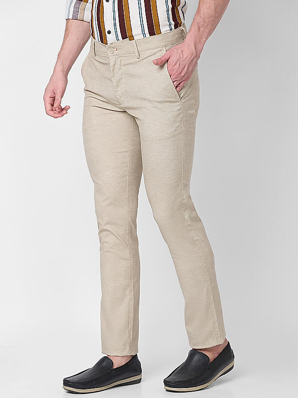 Men Slim Fit Khaki Solid Trousers