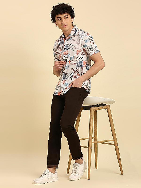 Men Slim Fit Coffee Solid Pants