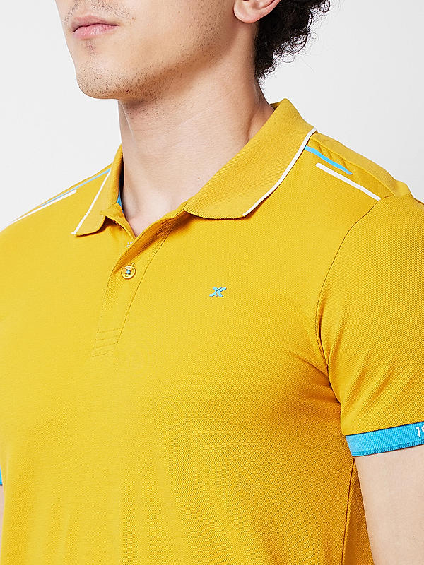 Men Slim Fit Yellow Solid T-SHIRTS