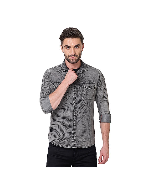 KILLER Men Dark Grey Solid Shirts