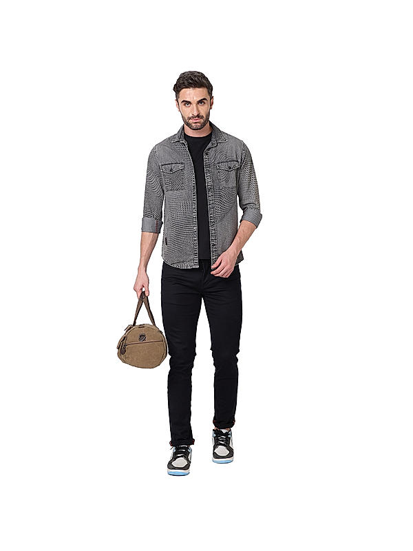 KILLER Men Dark Grey Solid Shirts