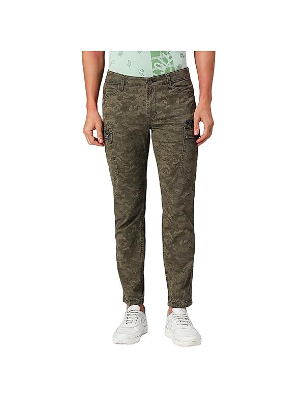 KILLER Men Dark Green Solid Cargo