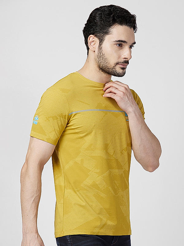 Killer Men Yellow Regular Slim Fit T-Shirts