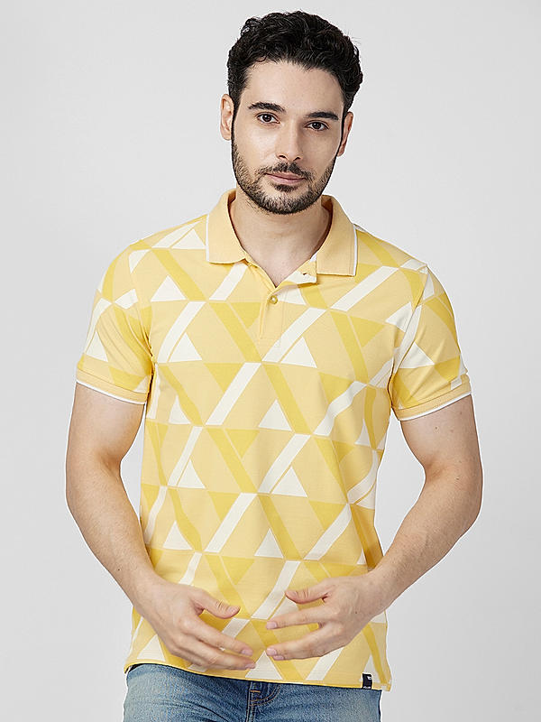 Killer Men Yellow Regular Slim Fit T-Shirts