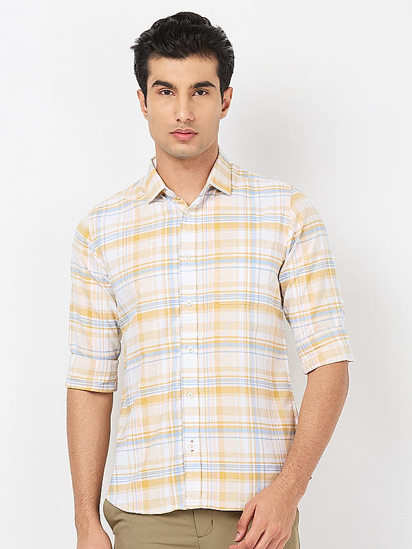 Killer Men Yellow Regular Slim Fit Shirts