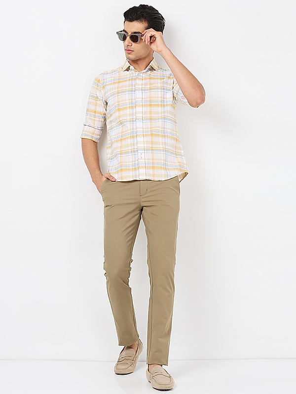 Killer Men Yellow Regular Slim Fit Shirts