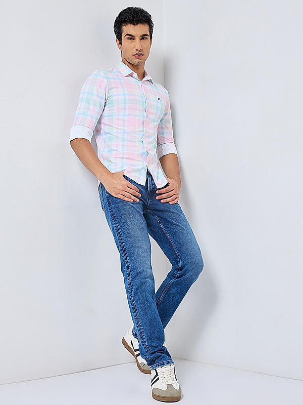 Killer Men Pink Regular Slim Fit Shirts