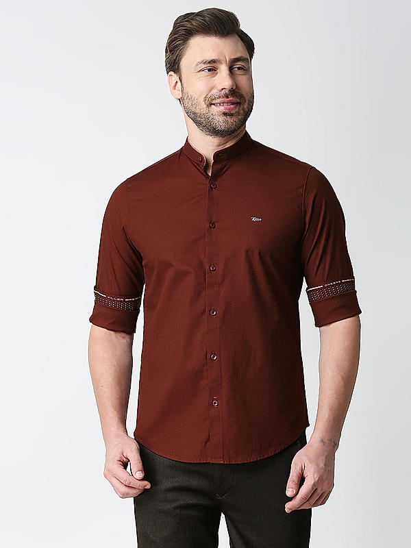 Killer Slim Fit Solid Dark Brown Chines Collar Shirts