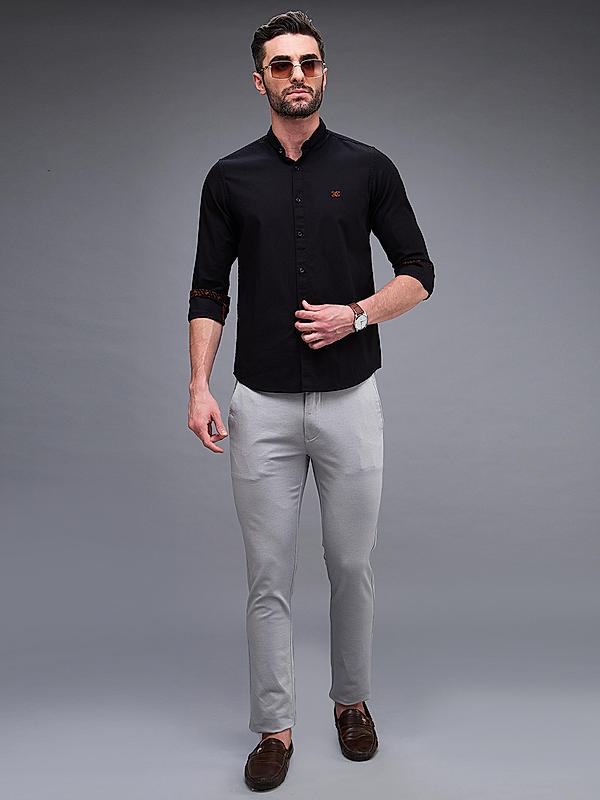 Men Black Slim Fit Solid Shirts