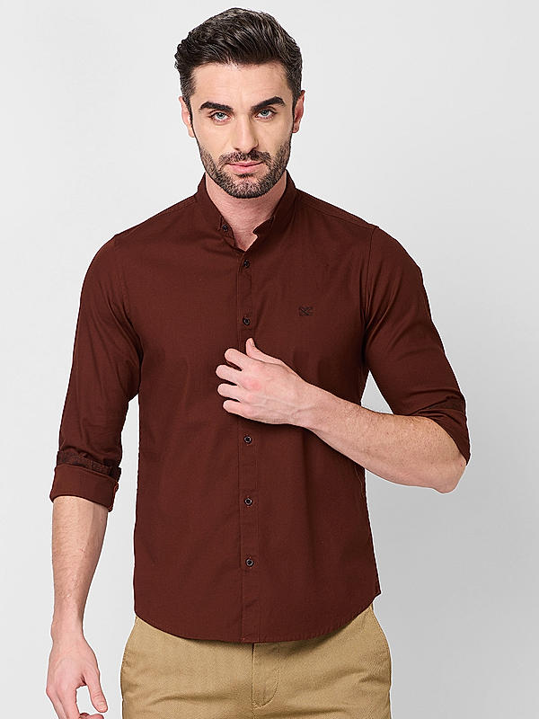 Men Brown Slim Fit Solid Shirts