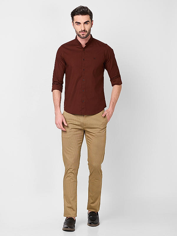 Men Brown Slim Fit Solid Shirts