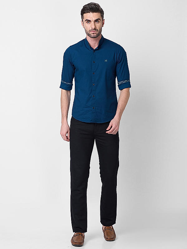 Men Dark Blue Slim Fit Solid Shirts