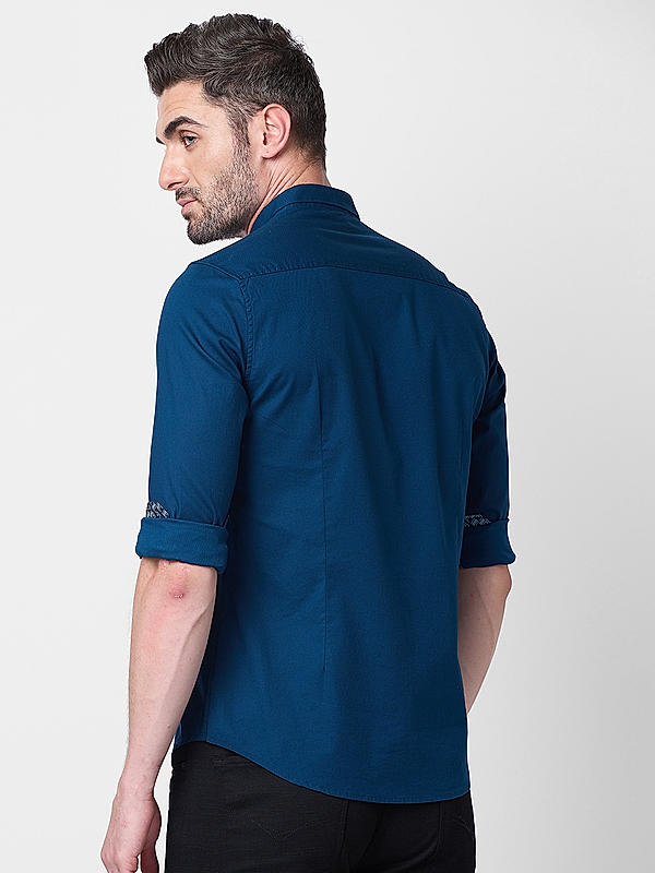 Men Dark Blue Slim Fit Solid Shirts