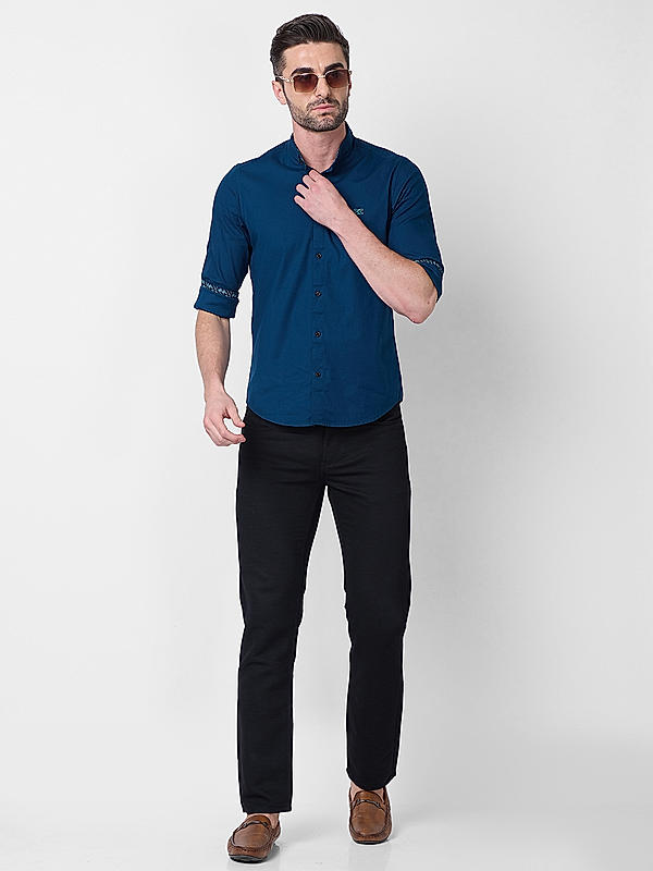 Men Dark Blue Slim Fit Solid Shirts