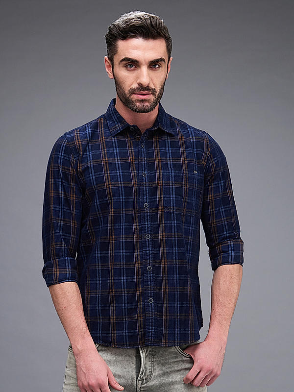 Men Navy Blue Slim Fit Checks Shirts