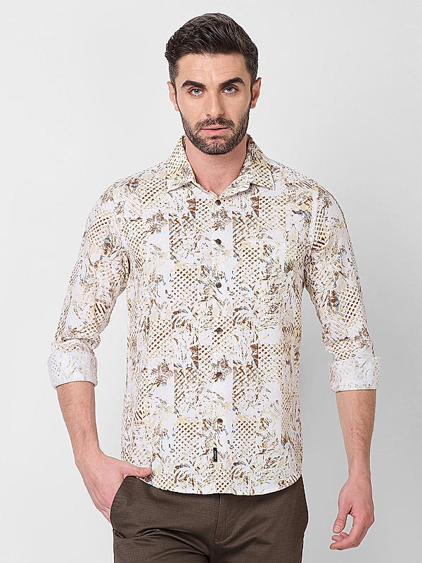 Men Beige Slim Fit Printed Shirts