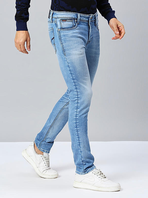 Men Light Blue Slim Fit Solid Jeans