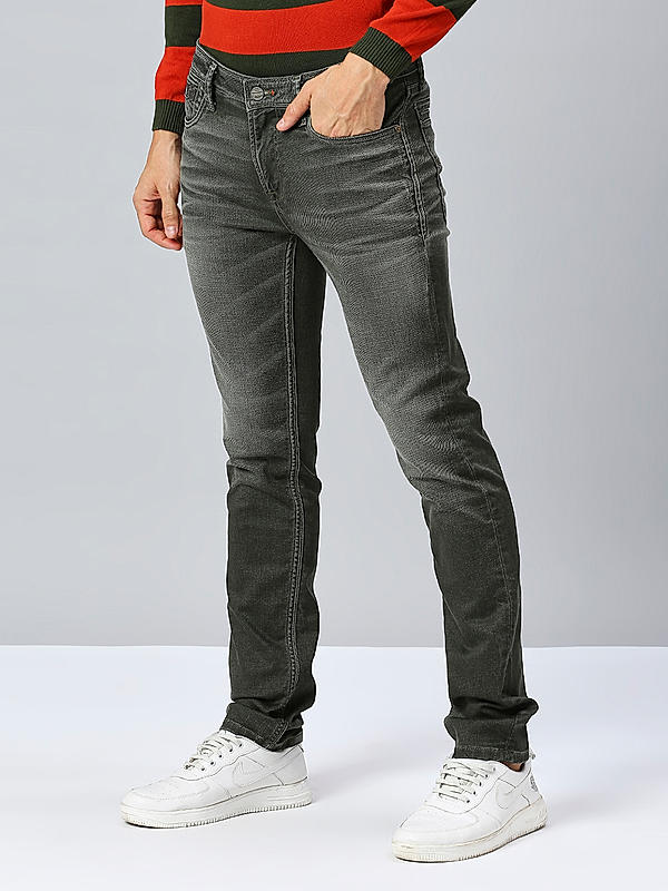 Men Dark Green Slim Fit Solid Jeans