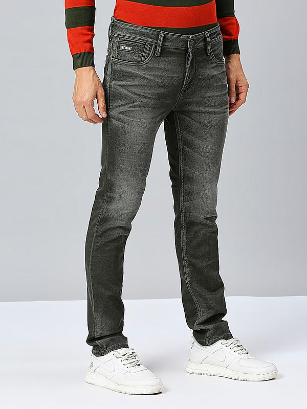 Men Dark Green Slim Fit Solid Jeans