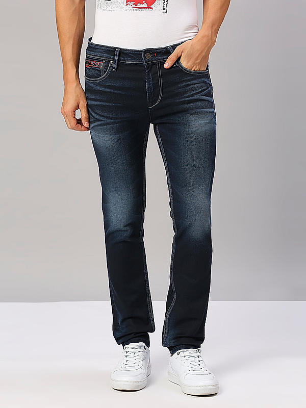 Men Dark Blue Slim Fit Solid Jeans