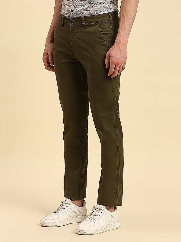 Killer Men Dark Green Slim Fit Solid Casual Trousers